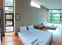 Villa Omahe Dewe by Da- Hee Hotels in Banyubiru