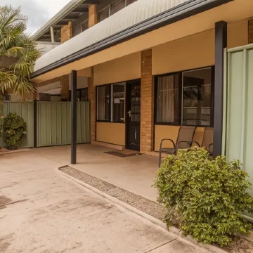 Cherry Lane Apartments