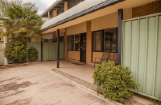 Cherry Lane Apartments