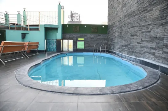 Souvenir Peppermint Hotel โรงแรมใกล้จันด์ โพล