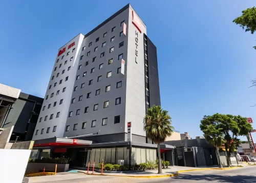 Ibis Tijuana Zona Rio