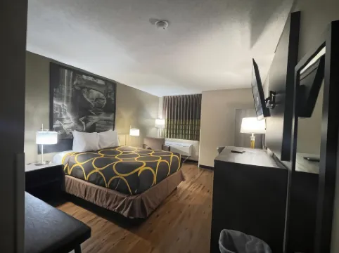 Super 8 by Wyndham Ithaca