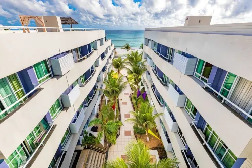 H Ponta Negra Beach - Apartments