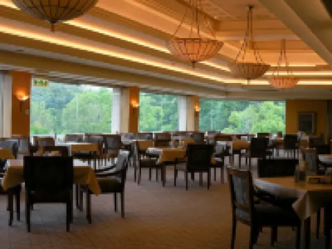 ミッションヒルズホテル 皆野町のホテル