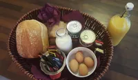 Kits Coty Glamping - Homestays