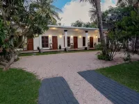 Sand and Sea Villa Hotels near Colombo Aqua art Aquarium