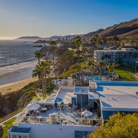 SeaCrest Oceanfront Hotel