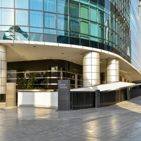 Nile Suites Plaza Hotel Apartments Отели рядом с достопримечательностью «Музей»