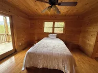 Gorgeous Cabin Private Retreat on 15 acres - Chalets