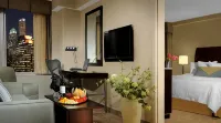 Hilton Garden Inn West 35th Street - 駐車場