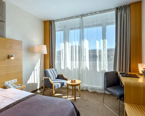 Continental Hotel Lausanne Hotels near Bossons-Blecherette