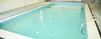 Quality Hotel & Suites - piscine