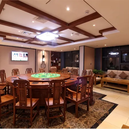 Qian'an International Hotel