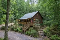 Falls Escape - Firepit, Starlink WiFi, Pets Welcome, Near Trails & Attractions - 2 estrellas
