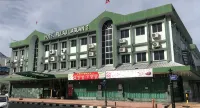 Hotel Pulau Labuan 2 - breakfast