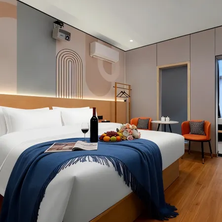 Poman Hotel