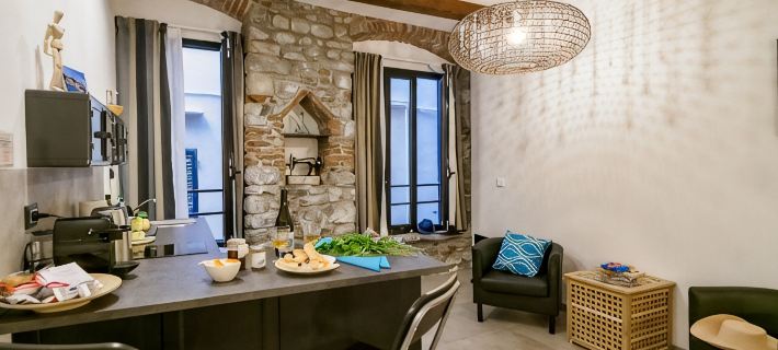 Camaella Luxury Studio with AC Hotels in Vernazza