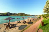Zeus Dolce by Wyndham Athens - Beach