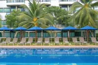 Holiday Style Ao Nang Beach Resort, Krabi - Rooftop Pools