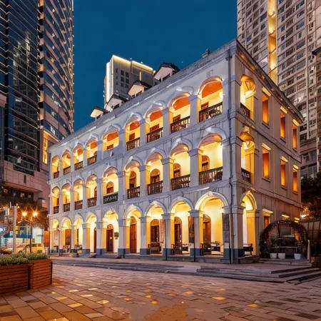 FF Hotel (Chongqing Jiefangbei Pedestrian Street Store)