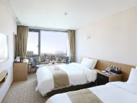 Mstay Hotel Các khách sạn gần Công viên Sammaebong