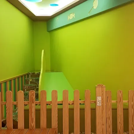 Happiness YES Hostel