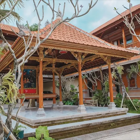 Ubud Hotel & Cottages