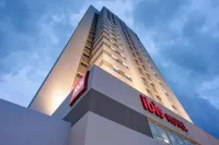 Ibis Fortaleza Centro de Eventos - Bãi đậu xe