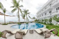 Seaside Boutique Resort Quy Nhon - piscina