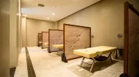 Wavyeas Hotels - Gym