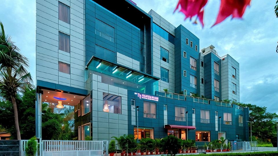 Grand Country Stays - Bangalore International Airport Road