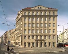 987 Design Prague Hotel