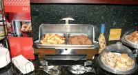 Wingate by Wyndham Baltimore BWI Airport - breakfast