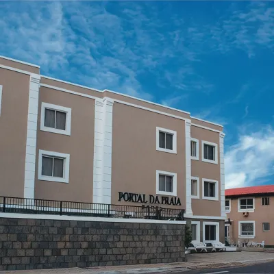Portal Da Praia Hotel Hotels near Iracema Beach