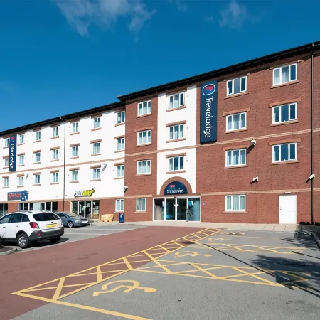 Travelodge Warrington Gemini