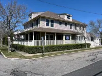 Charming Beach Cottage, Steps to Beach, Enjoy Scenic Vineyards & Farm Stands - Wifi