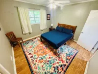 Charming 4-bedroom house with AC and WiFi in peaceful Texarkana - พร้อมWifi