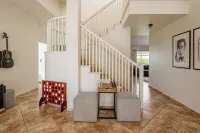 Sahara Solace - 10 mins from Coachella Festival - Heated Pool, Games, & Fun! - con encanto
