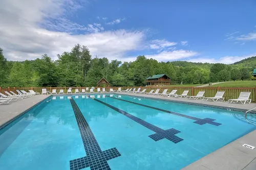 Wears Valley Farmhouse with Wonderful Views, Hot Tub and Firepit - Farmhouses