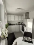 New vacation apartment in a top location - close to the lake and quiet - Homestays