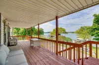 Watts Bar Lake Retreat Private Dock, Boat Ramp & Stunning Views!