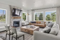 Gorgeous, BRAND NEW home in the heart of Garden City! Perfect location! - 4-Star