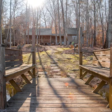 Cozy luxurious log cabin  near the rocky river