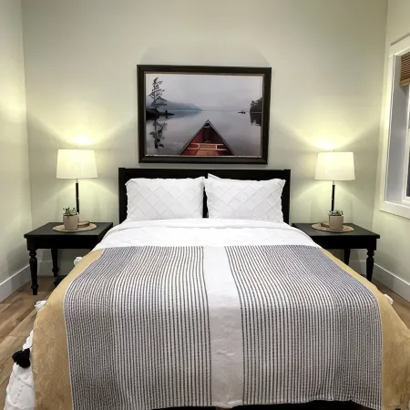 Welcome to Oak & Fern Suite