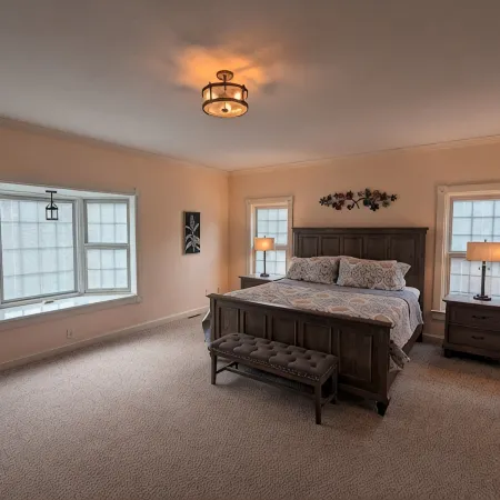 Perfect View: Plenty of room for everyone to stay and play!