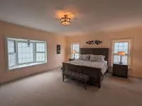 Perfect View: Plenty of room for everyone to stay and play!