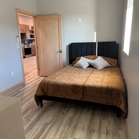 Downtown Norfolk Cozy Apartment - 2 Bedroom - Across from District Event Center