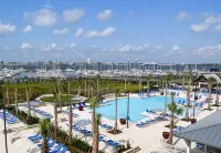 Harborside at Charleston Harbor Resort and Marina - Strand