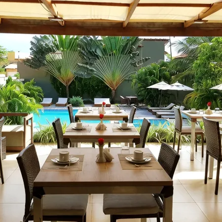 Ravenala Hotel Boutique