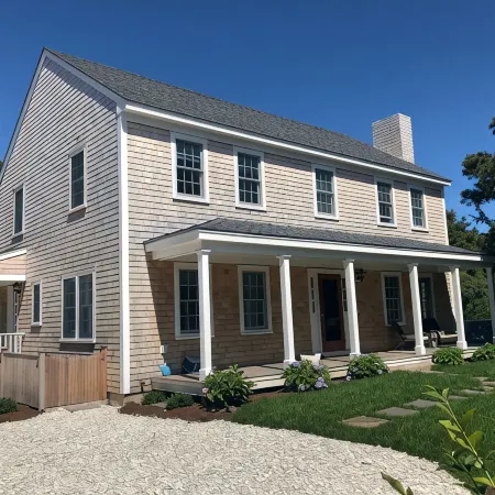 Modern 5 Bedroom Home. Newly Constructed. Large Yard. Close to Beaches and Town.